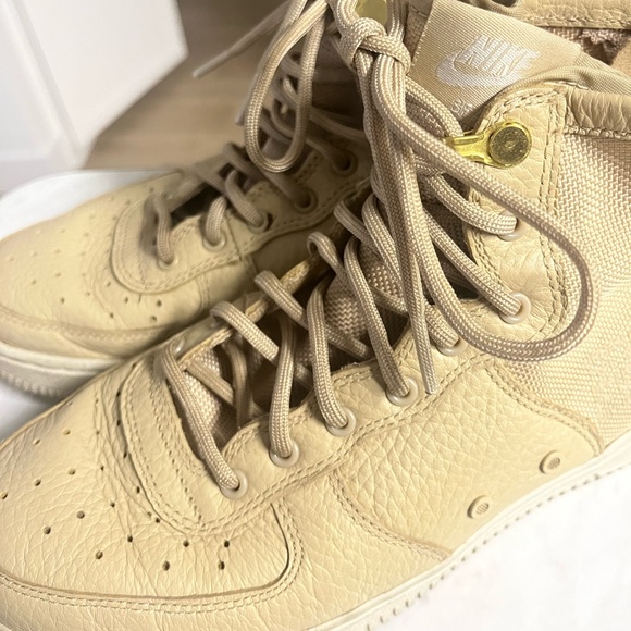 Nike SF Air Force 1 Mid Mushroom - Picture 10 of 12